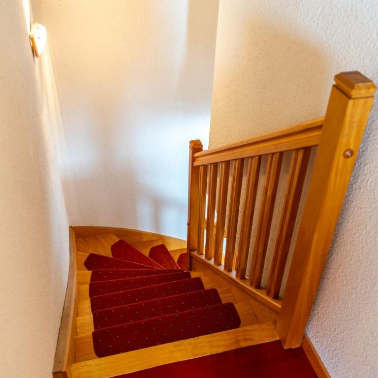 Residence Hermine, Ski In-Out with WiFi in Val Thorens, "V7" by Versant Collection - Apartment mit 3 Schlafzimmern und Balkon - 9