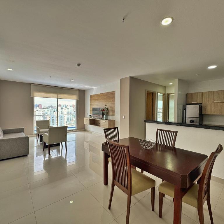 GHL Collection Barranquilla Hotel - Apartamento Deluxe de 3 dormitorios - 2