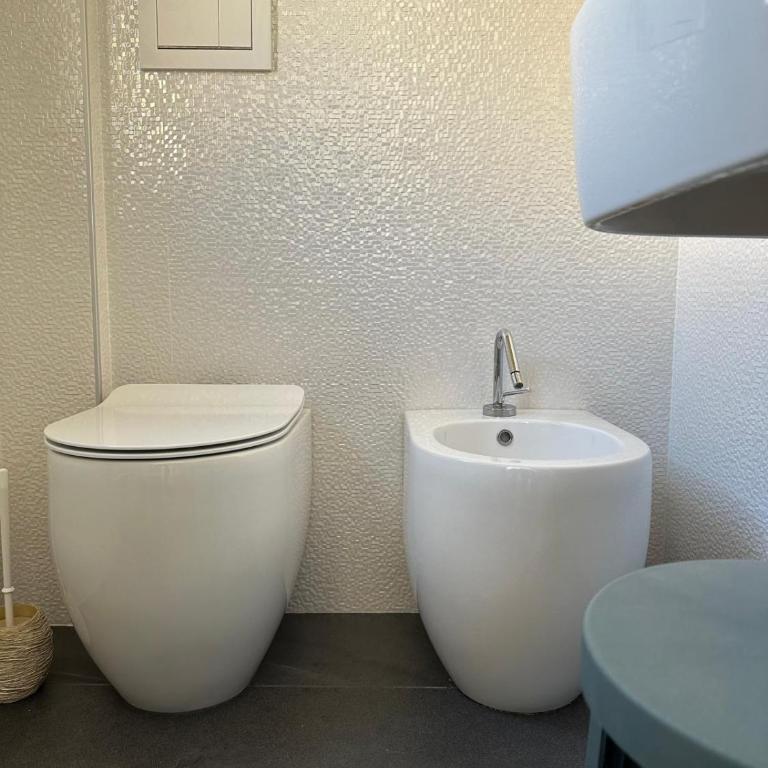 B&B Carracci House - Appartamento con 2 Camere da Letto - 3
