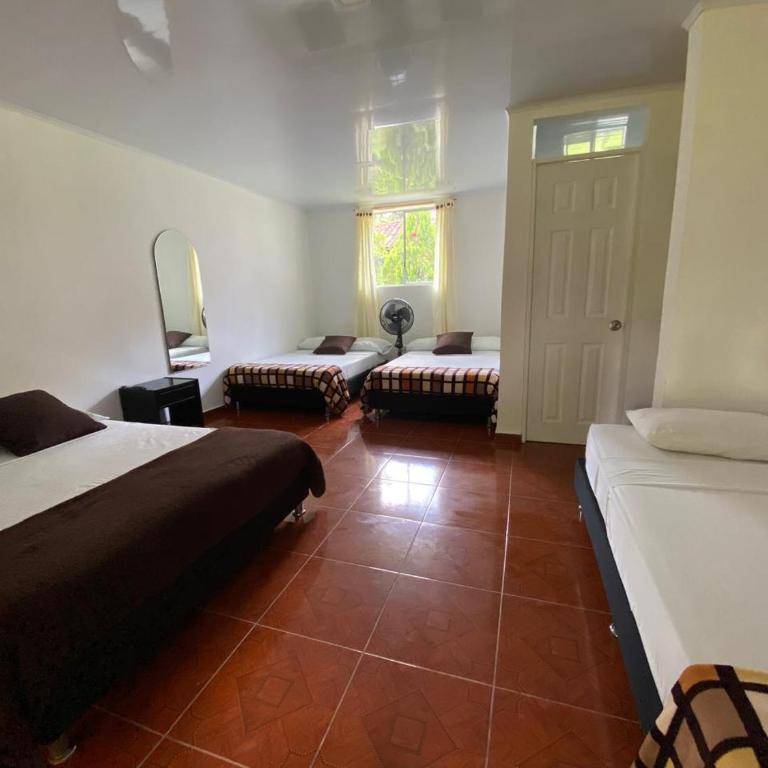 Hotel Campestre Nogal de Cafetal - Cabaña con vistas al jardín - 5