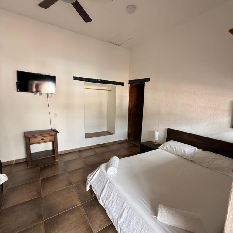Hotel Jordan - Habitación Familiar - 1