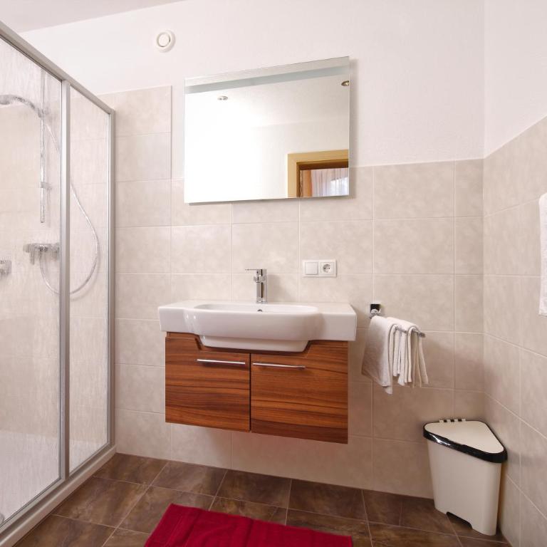 Landhaus Zell - Apartment mit 1 Schlafzimmer - 4
