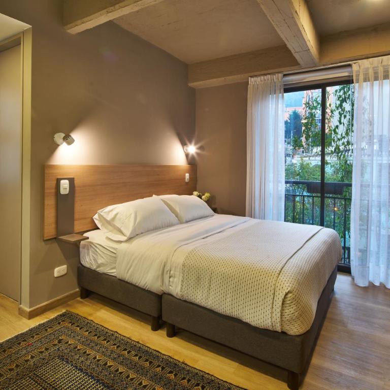 Refined Urban Living in Chapinero Alto - Apartamento Loft de 1 dormitorio - 1