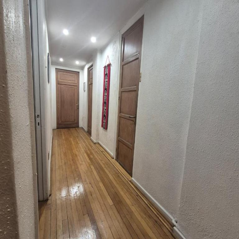 Gran departamento para 7 personas Providencia al lado del metro - Two-Bedroom Apartment - 16