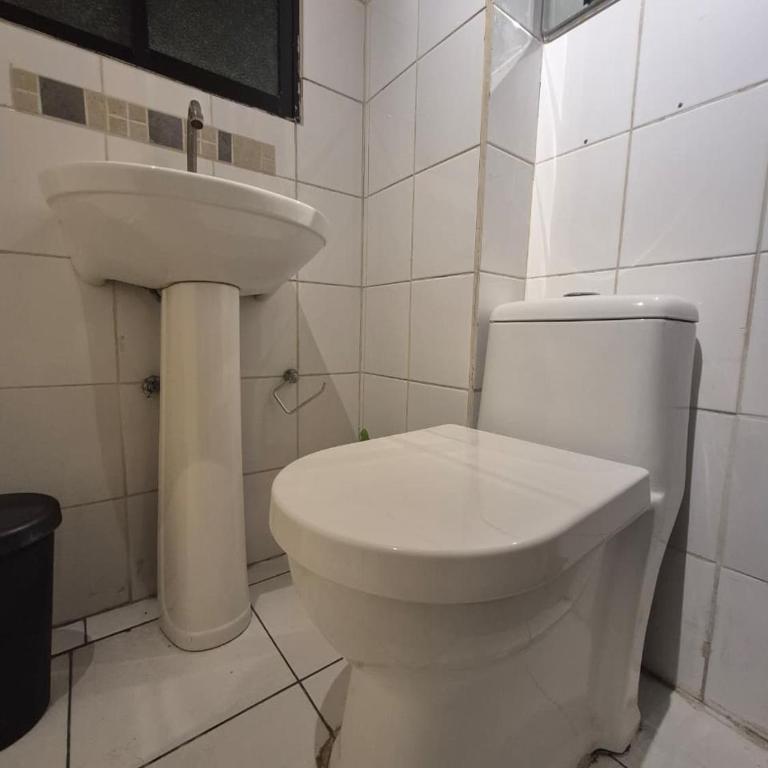 Gran departamento para 7 personas Providencia al lado del metro - Two-Bedroom Apartment - 24