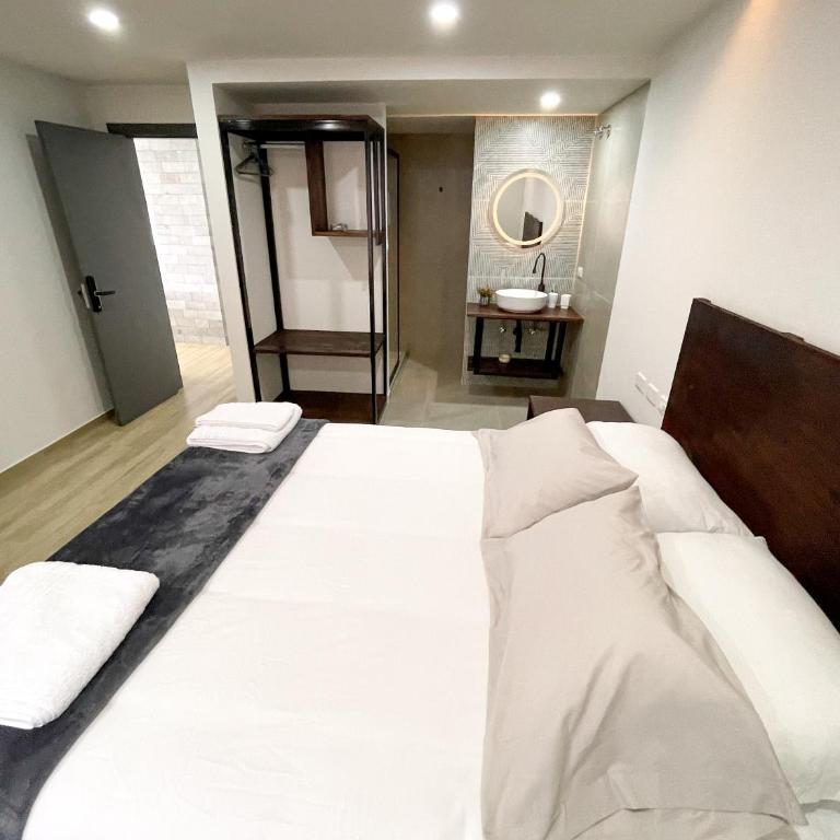 Casa Uldita - Two-Bedroom Apartment - 15