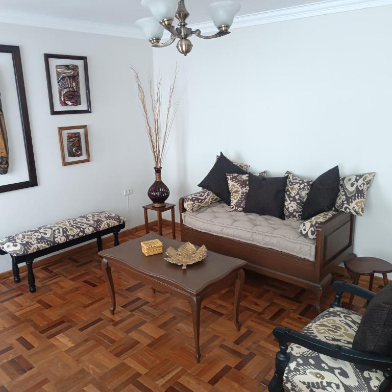 Un hogar lejos de casa - Two-Bedroom Apartment - 11