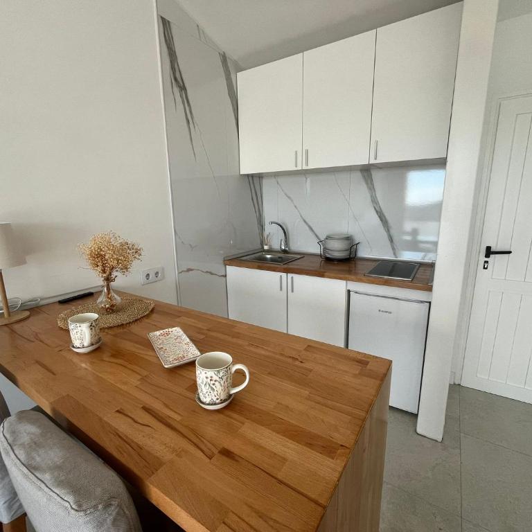 Monte Paraíso Beach - One-Bedroom Apartment - 5