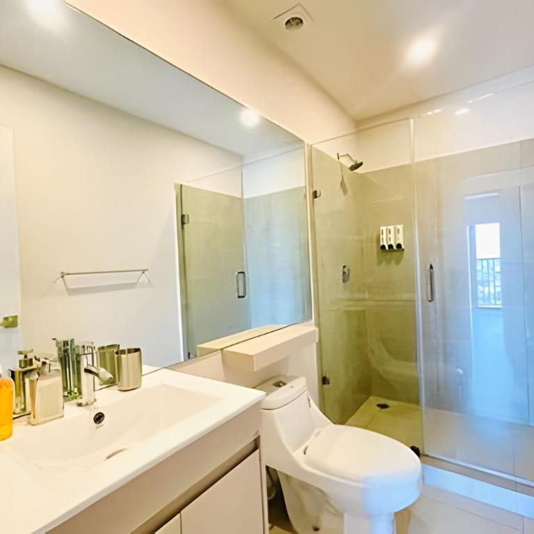 Lujoso Apt/Frente Arena Mty/Terraza/Parking/6Pax - Apartment - 23