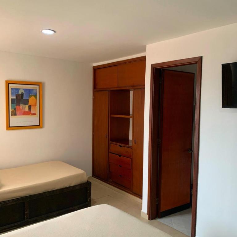 Hotel Torre del Prado - Suite Junior Familiar - 12