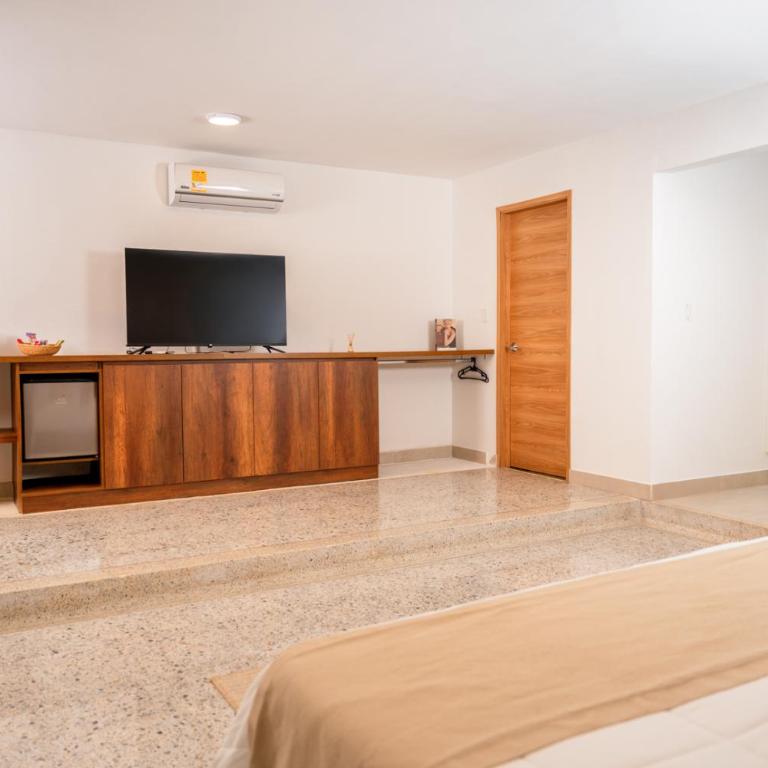 Gardin home hotel boutique - Suite Deluxe con cama extragrande - 4