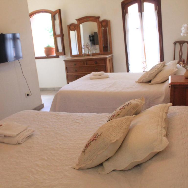 Alta Gracia Hotel Boutique - Habitación Familiar con baño privado - 2