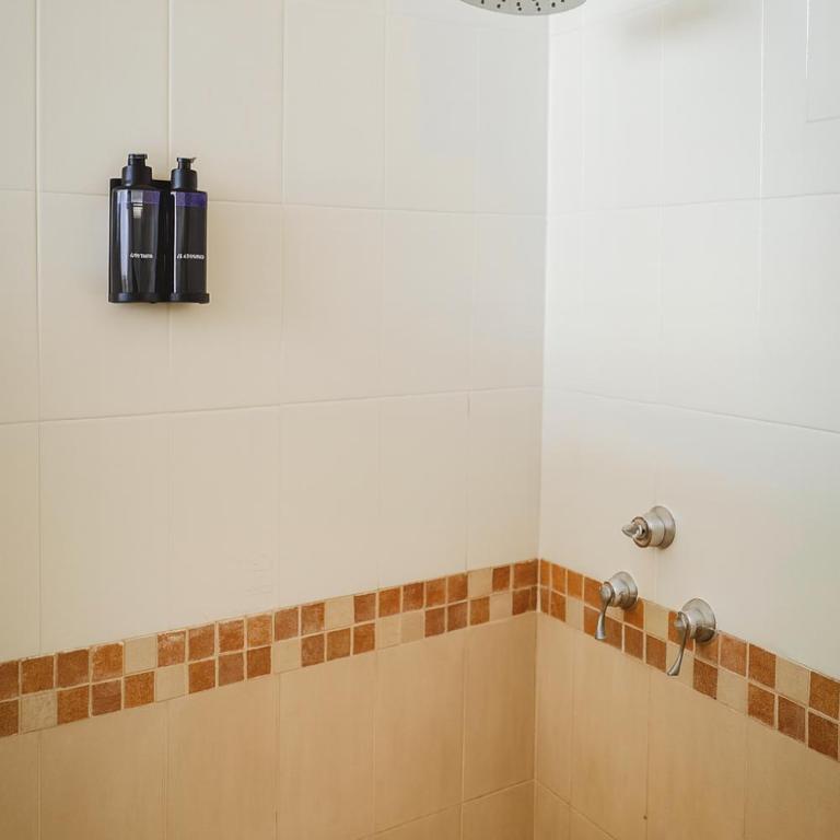 Guest house La Casa del Quetzal - Double Room with Private Bathroom - 10