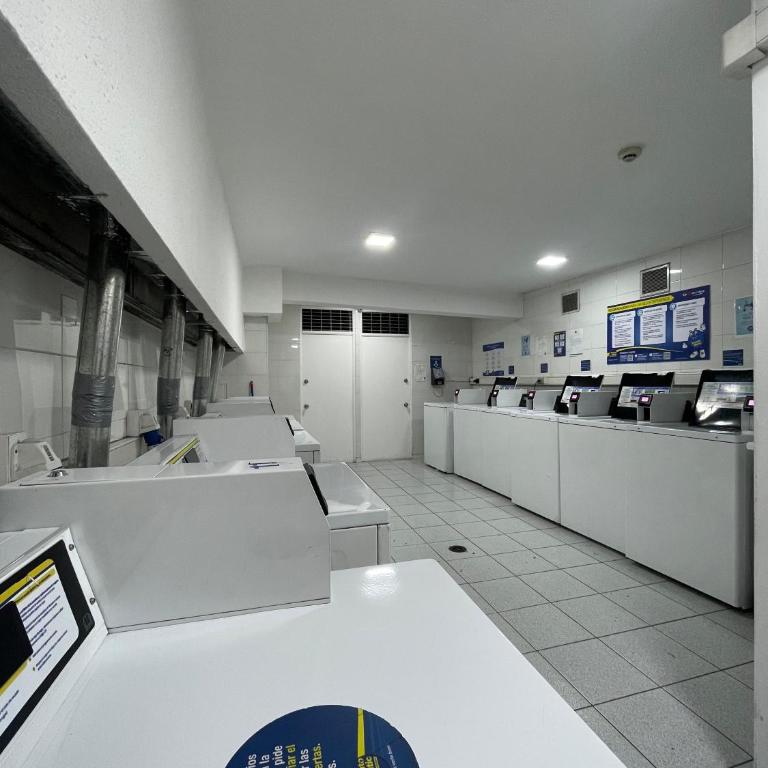2D2B Metro Esc Militar, Parque Arauco, Costanera Center, Full Equipado - Two-Room Apartment - 35