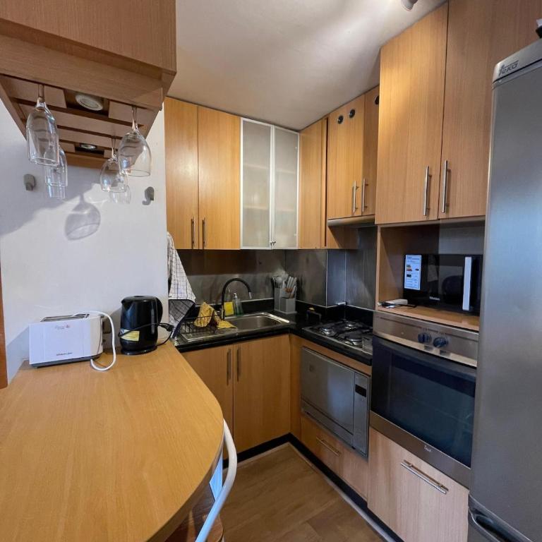 2D2B Metro Esc Militar, Parque Arauco, Costanera Center, Full Equipado - Two-Room Apartment - 24