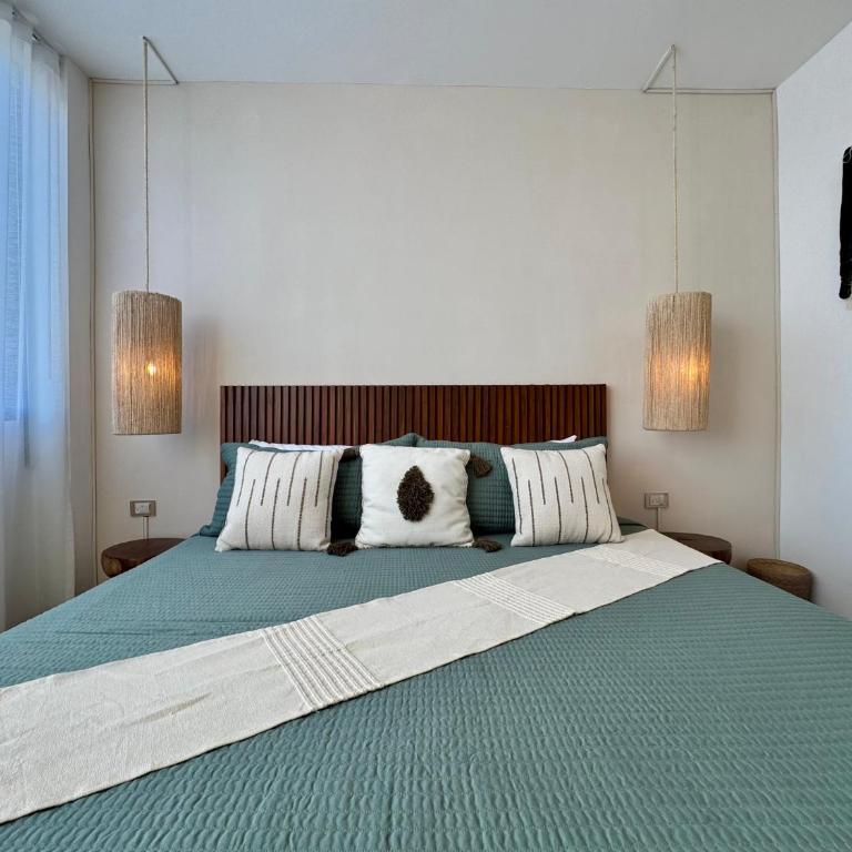 Luxury penthouse with private pool and paddle tennis - One-Bedroom Apartment - 89