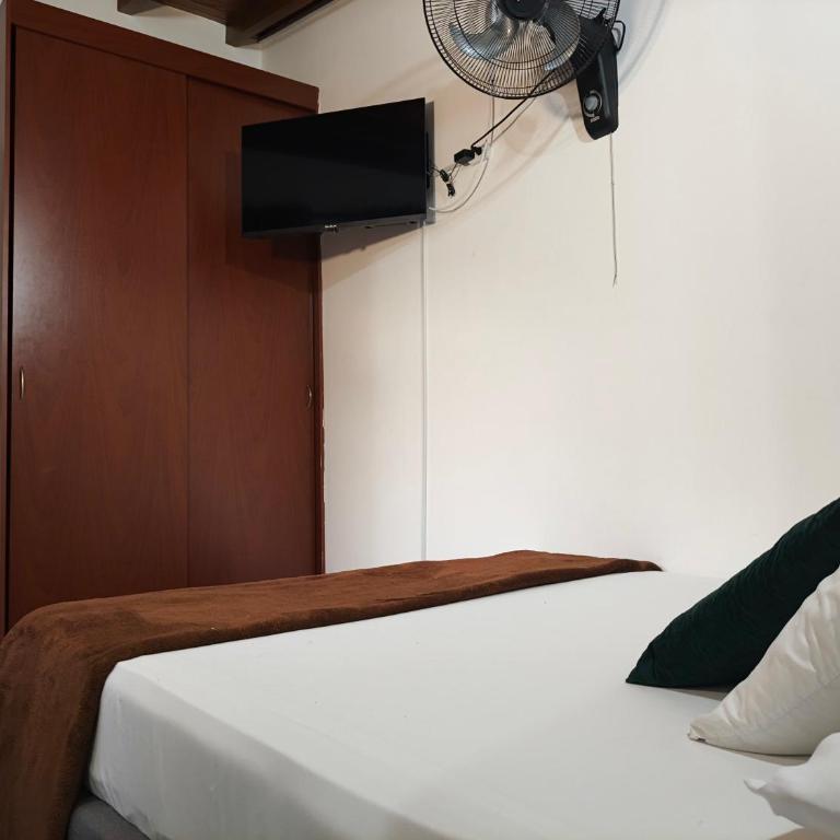 Hotel Palma De Sevilla - Habitación con cama grande - 17