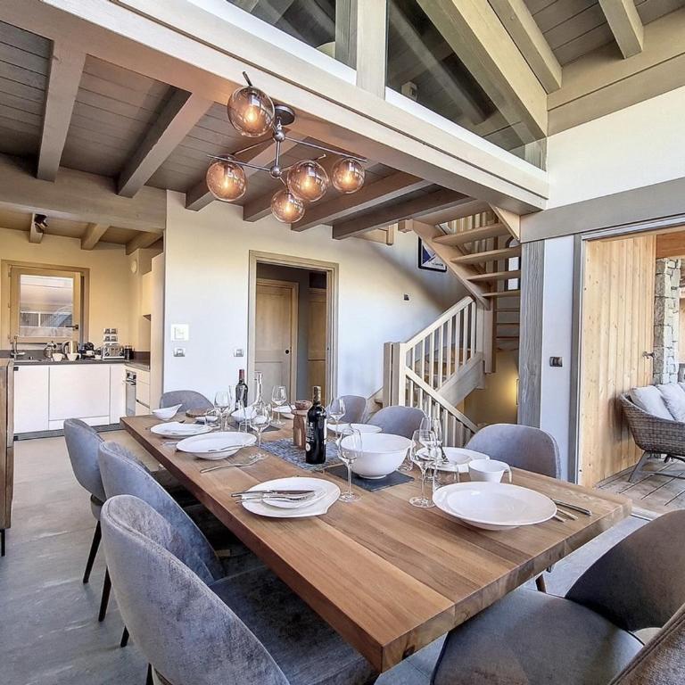 Chalet confortable aux pistes avec sauna, Wifi, Parking - FR-1-344-894 - Chalet - 3