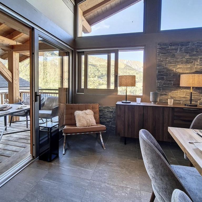 Chalet confortable aux pistes avec sauna, Wifi, Parking - FR-1-344-894 - Chalet - 4