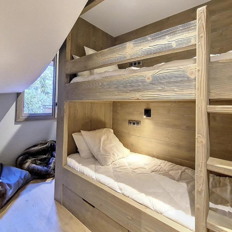 Chalet confortable aux pistes avec sauna, Wifi, Parking - FR-1-344-894 - Chalet - 14