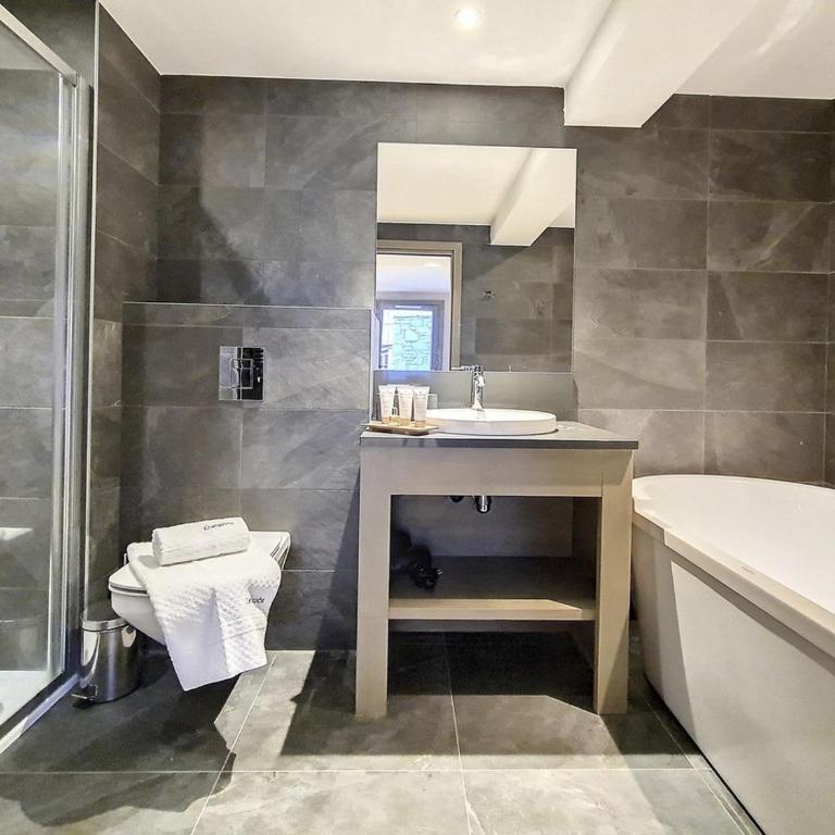 Chalet confortable aux pistes avec sauna, Wifi, Parking - FR-1-344-894 - Chalet - 16