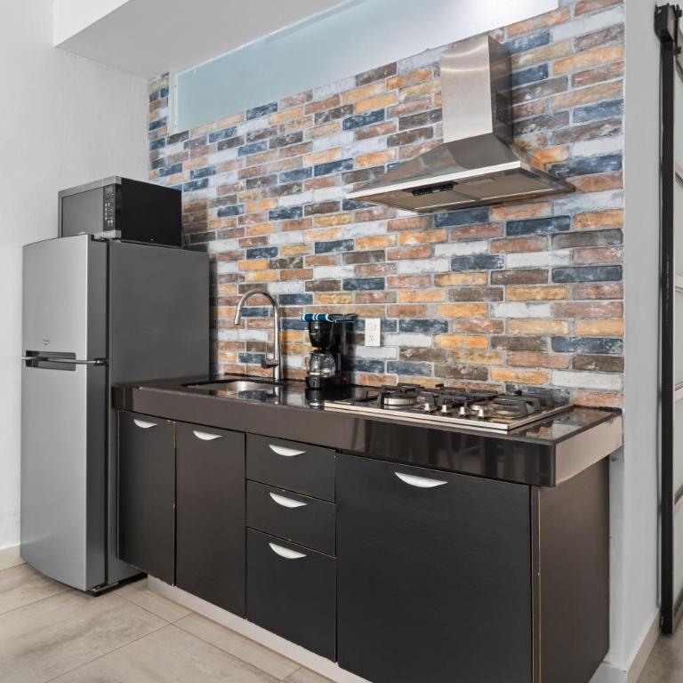 Stylish Apartment Near "Los Muertos" Beach - One-Bedroom Apartment - 15
