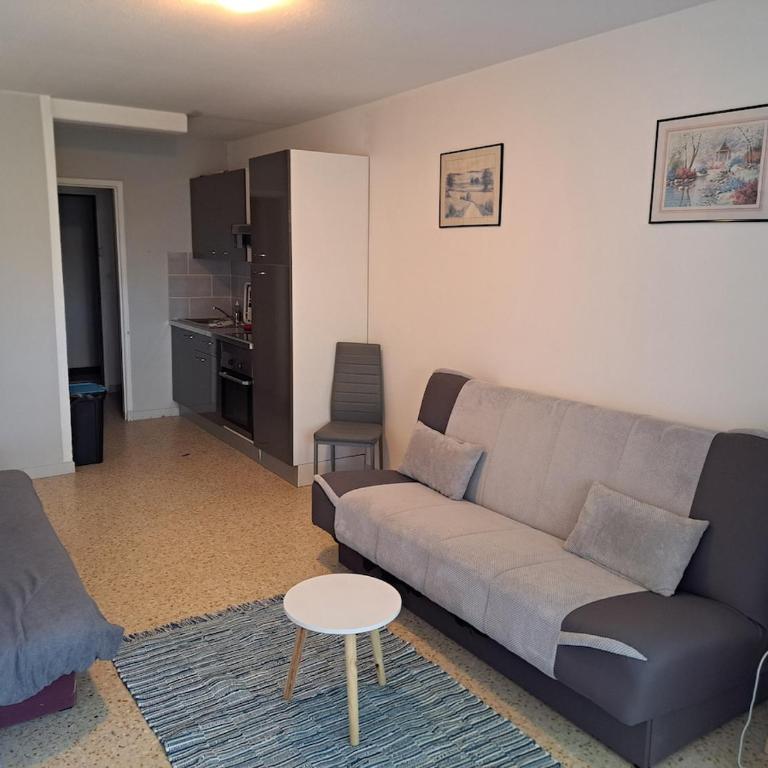 Cap City, modeste rez-de-jardin 500m plage et du Port - Apartment mit 1 Schlafzimmer - 1