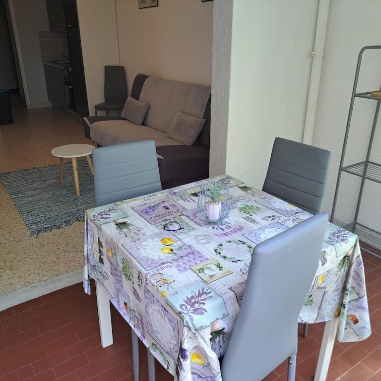 Cap City, modeste rez-de-jardin 500m plage et du Port - Apartment mit 1 Schlafzimmer - 5