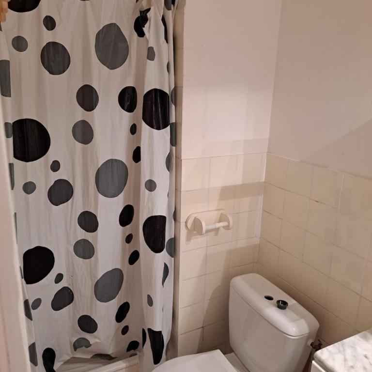 Cap City, modeste rez-de-jardin 500m plage et du Port - Apartment mit 1 Schlafzimmer - 8