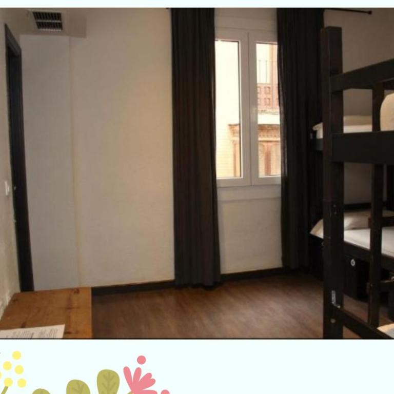 Oasis Backpackers' Toledo - Cama en habitación femenina compartida de 4 camas - 2