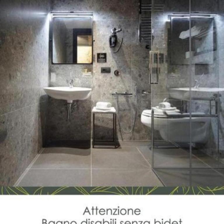 VERSOVERDE HOTEL Alzaia Naviglio Grande - Camera Matrimoniale/Doppia con Letti Singoli - Accesso Disabili - 6
