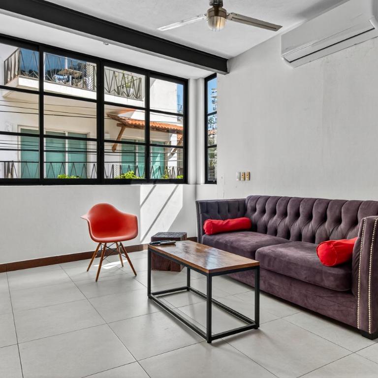Stylish Apartment Near "Los Muertos" Beach - One-Bedroom Standard Apartment - 6