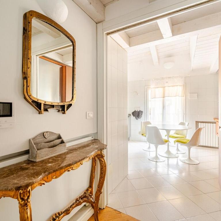 Al Platano Orientale - Three-Bedroom Apartment - 8