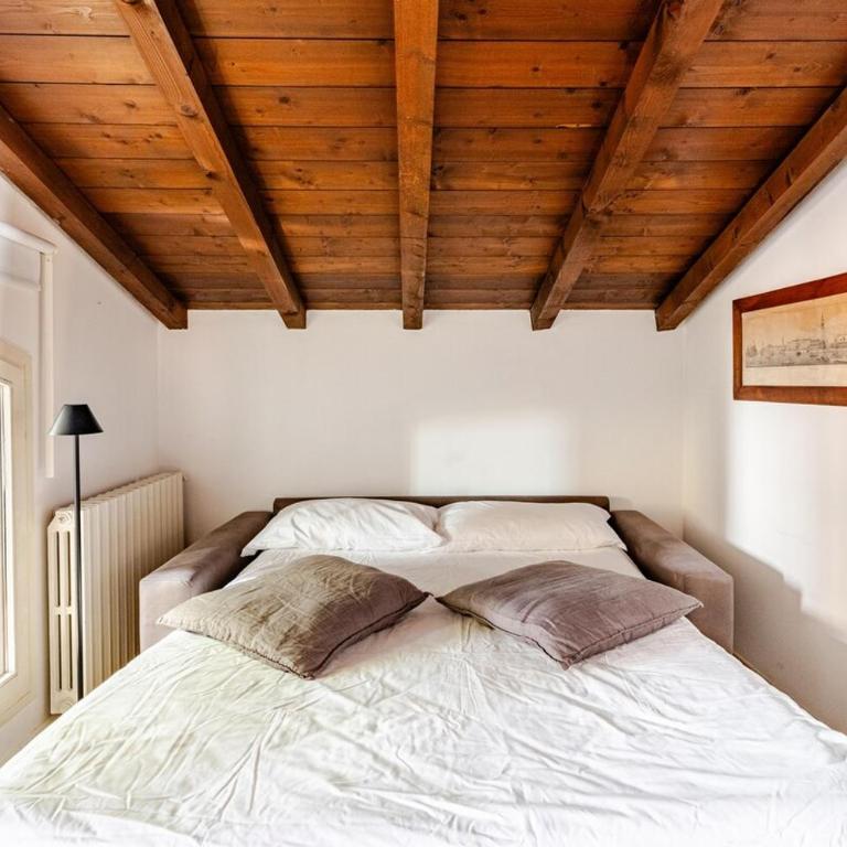 Al Platano Orientale - Three-Bedroom Apartment - 11
