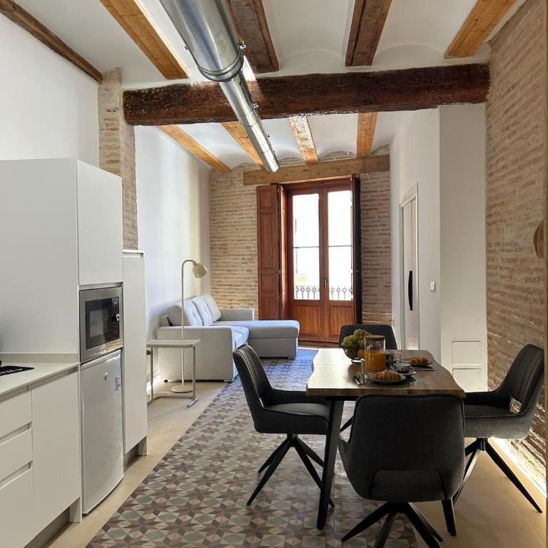Apartamentos Valencia Centro BIC - One-Bedroom Apartment - 11