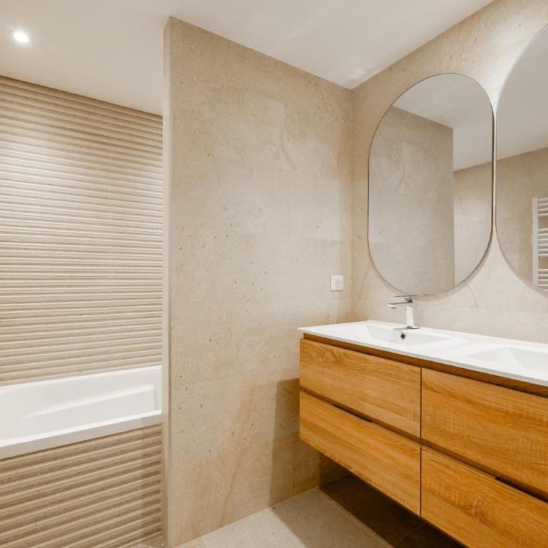 Villa Sarmaz – Accès direct au lac et ponton privé - Villa 6 Chambres - 24