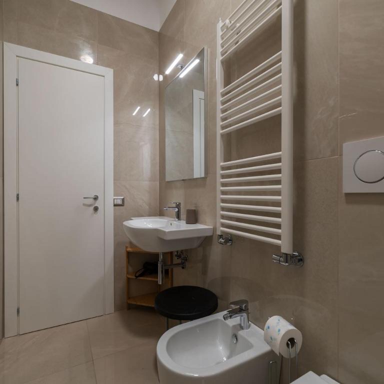 GuestHost - Elegant&Central APT in Piazza Bologna - Appartamento con 2 Camere da Letto - 18