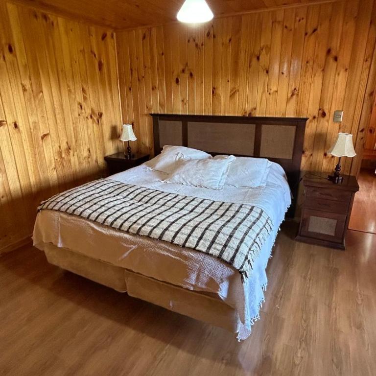 Hostal Tregualemu - Double Room with Balcony - 6