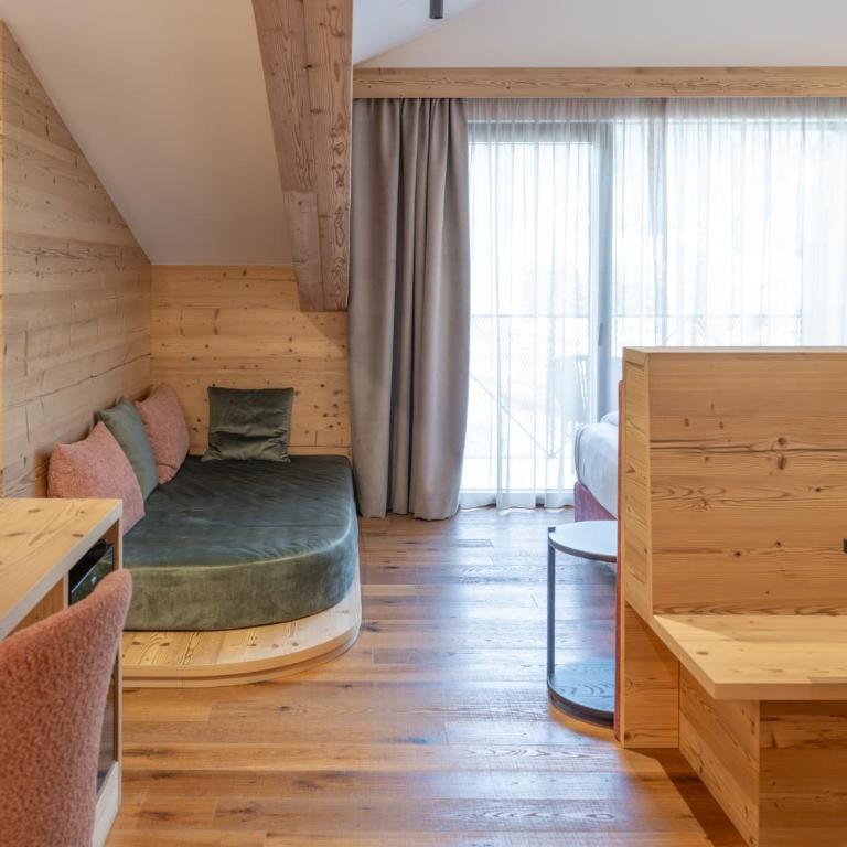 Ladinia Dolomites View - Adults Only - Junior Suite - 8