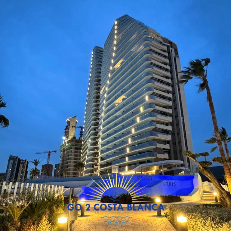 Sunset Cliffs Palms - Two-Bedroom Apartment with Balcony and Sea View - 50