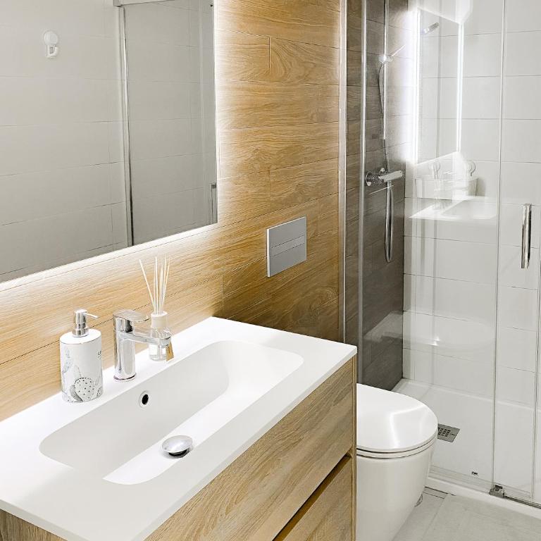 Casa El Sol - Two-Bedroom House - 9