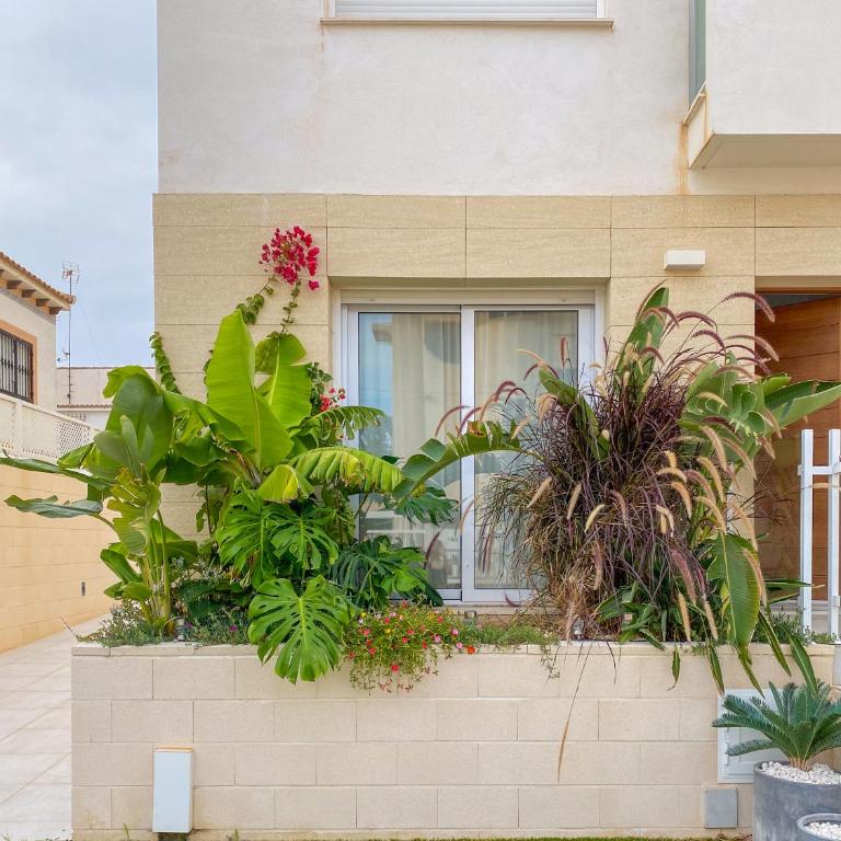 Casa El Sol - Two-Bedroom House - 13