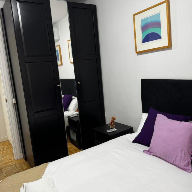 Exyca Homes Retiro - Two-Bedroom Apartment - 17