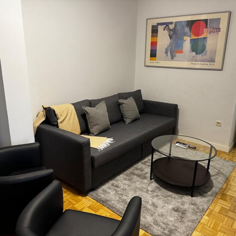 Exyca Homes Retiro - Two-Bedroom Apartment - 24