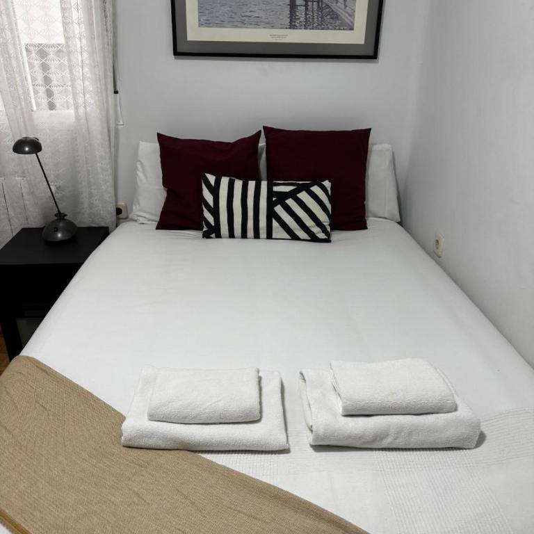 Exyca Homes Retiro - Two-Bedroom Apartment - 26
