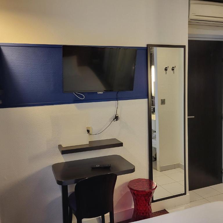 Accueil Hôtel Paris Pigalle Montmartre - Hôtel rénové - Chambre Double Standard - 4