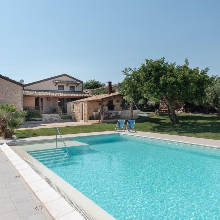Casa Natia - IsulaTravel - Villa con Piscina Privata - 1