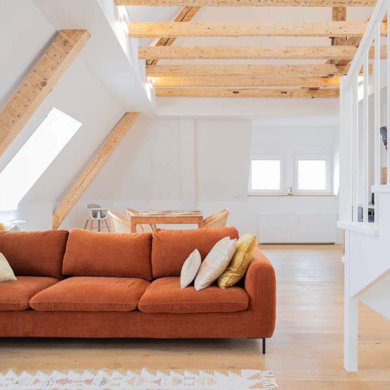 Modernes Maisonette-Apartment mit Terrasse I Augsburg City - Three-Bedroom Apartment - 5