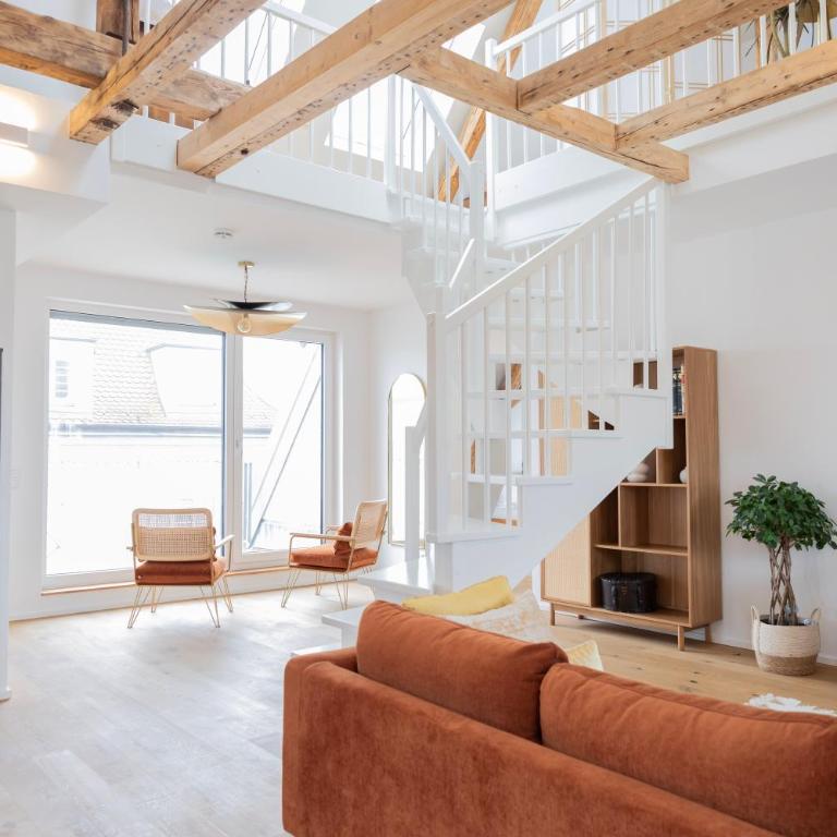 Modernes Maisonette-Apartment mit Terrasse I Augsburg City - Three-Bedroom Apartment - 20