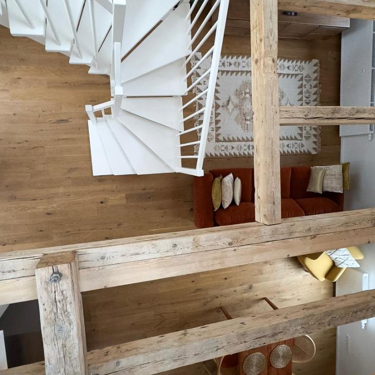 Modernes Maisonette-Apartment mit Terrasse I Augsburg City - Three-Bedroom Apartment - 24